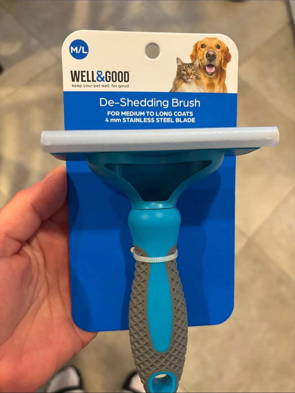 NEW Never Used - Well & Good De-Shedding Brush - Med/Large Dog